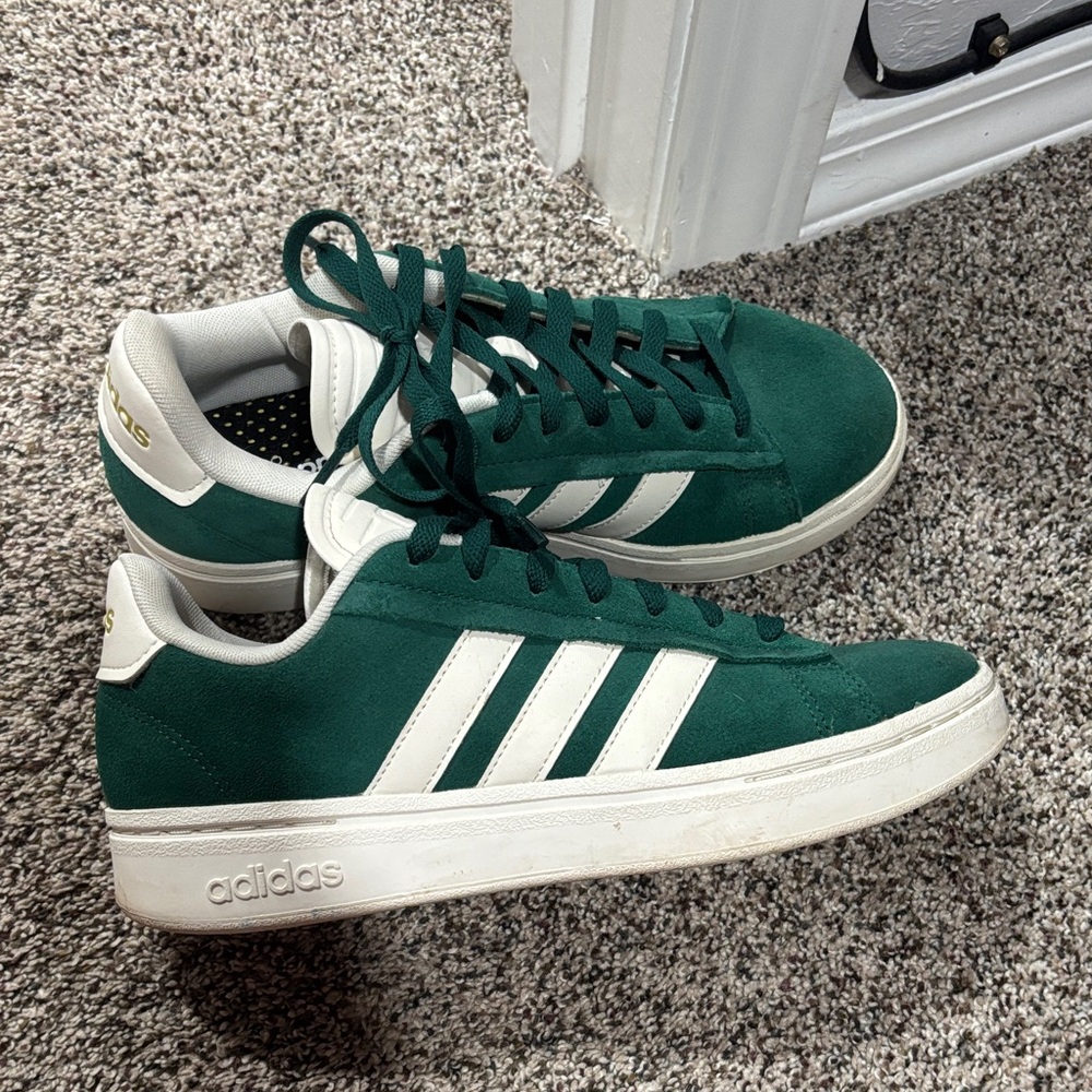 Adidas Women’s Forest Green and White Sneakers